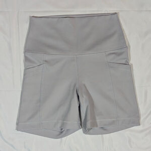 Yogalicious Lux Gray High Rise Biker Shorts Medium